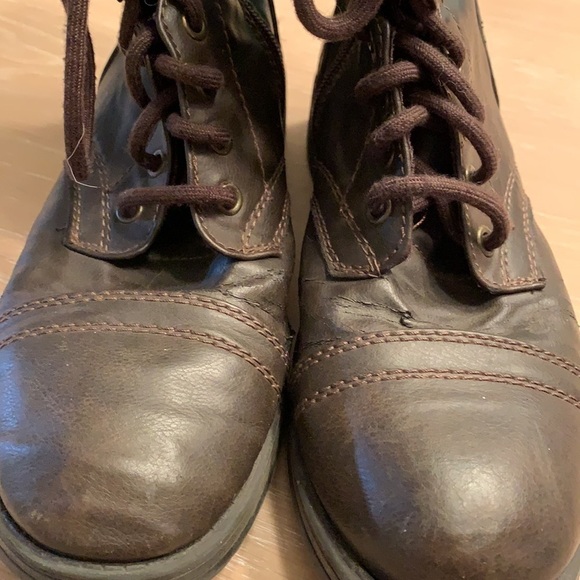 Women’s Size 8 Boots by Target - some wear - Picture 2 of 8